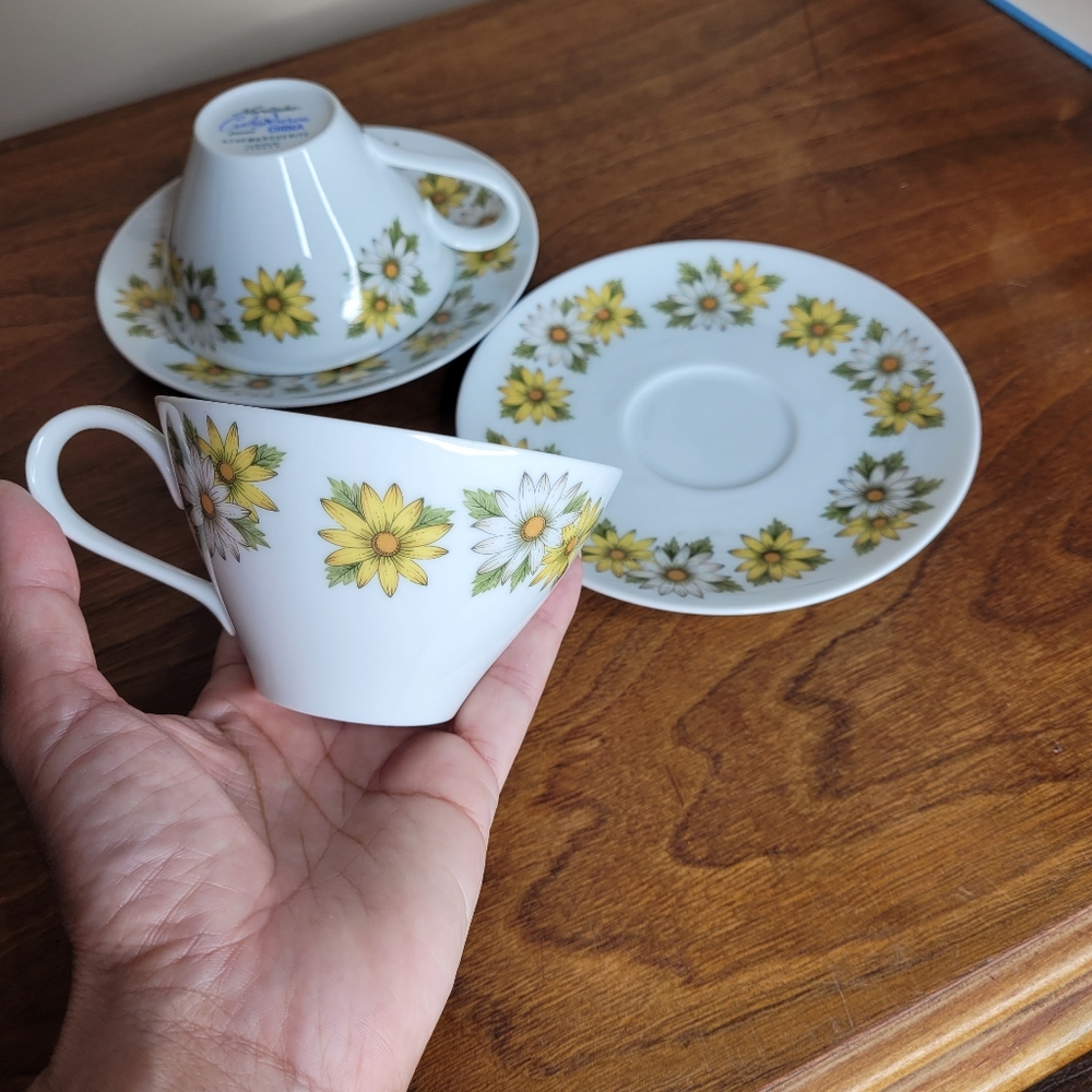 Vtg Noritake Cookin Serve China Daisy Pattern (Marguerite) 2 tea cups & saucers - Picture 4 of 9